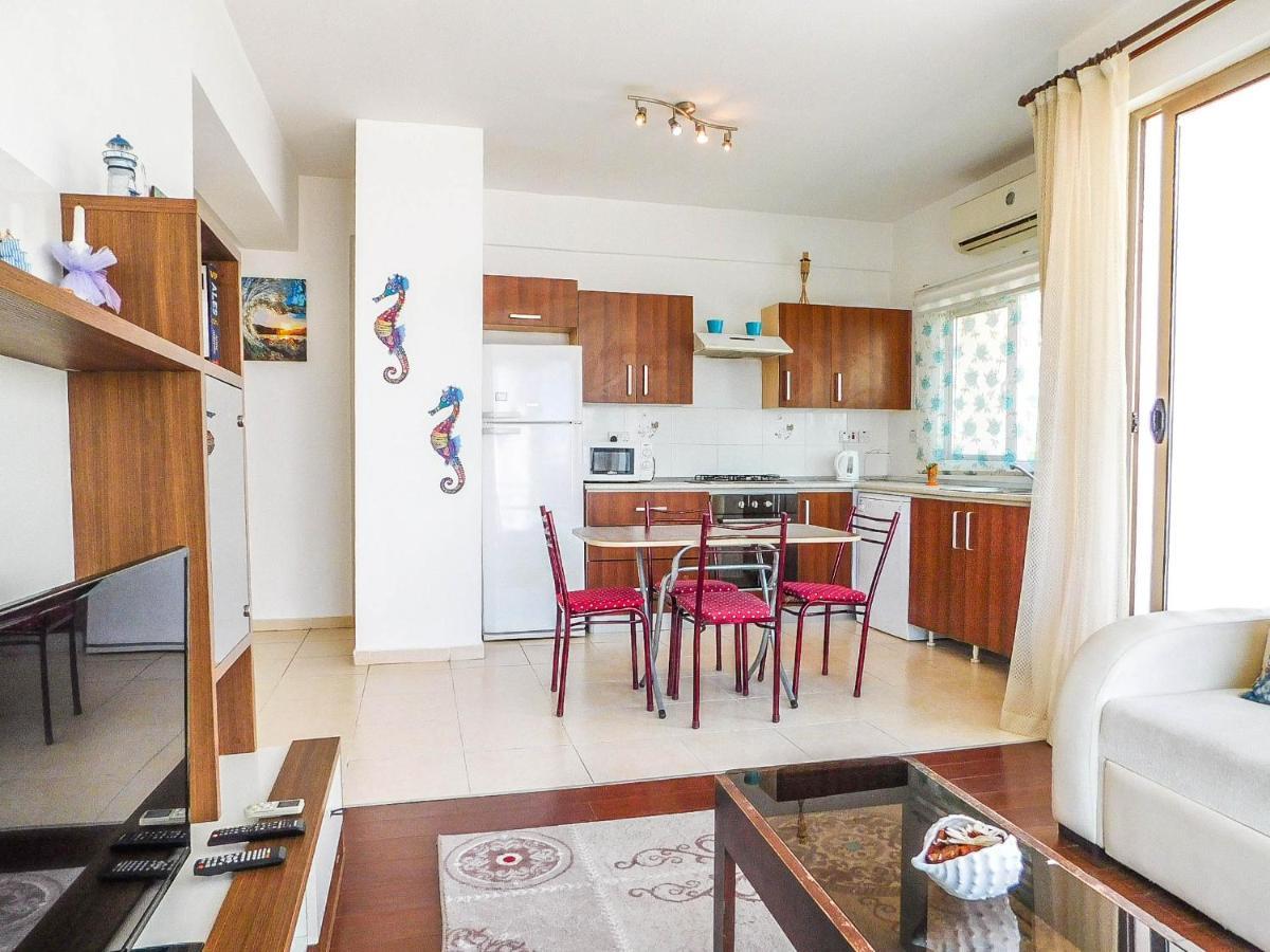 Rix Apartments Kyrenia  Exteriör bild