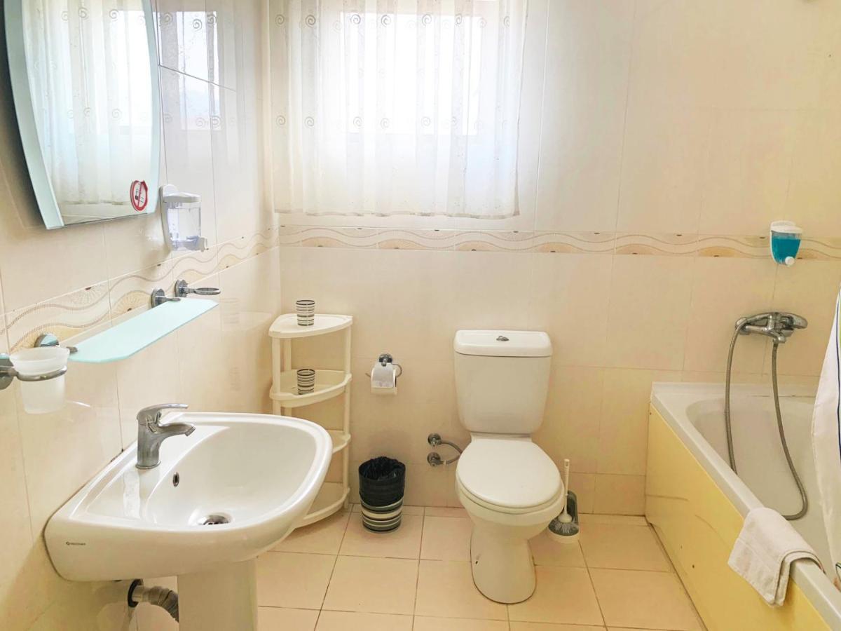 Rix Apartments Kyrenia  Exteriör bild
